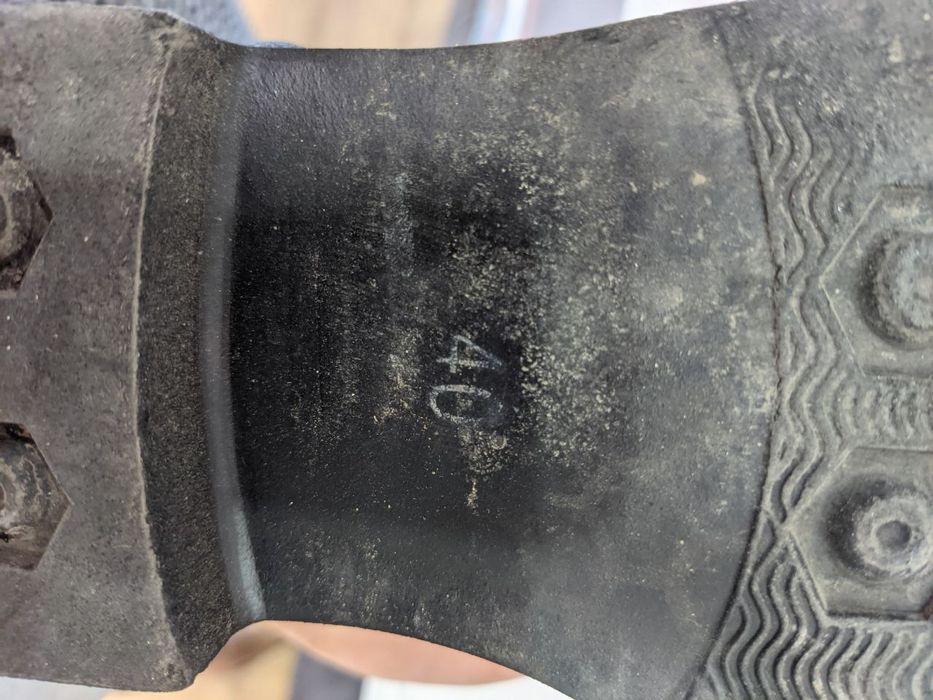 Туфли и кросовки.