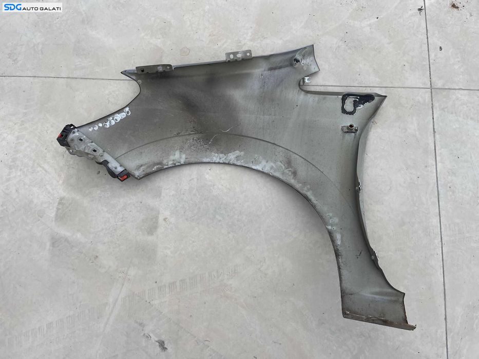 Aripa Dreapta Fata Opel Zafira B 2005 - 2014 Cod 13124997 Culoare Argintiu [Z0213]