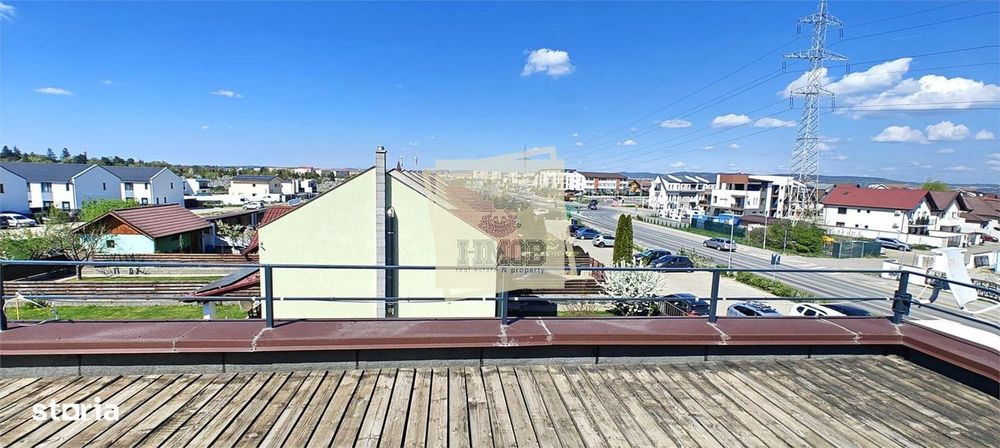 Apartament 3 camere terasa 80 mp si  curte 145 mp zona Calea Cisnadiei