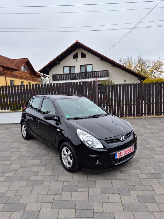 HYUNDAI i20 2012 — imagine 4