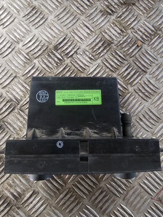 Panou comanda clima ac chevrolet captiva 140 96436272