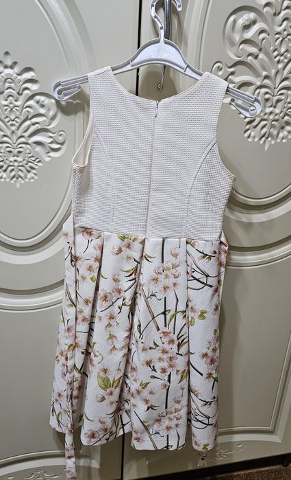 Платье с болеро р.140