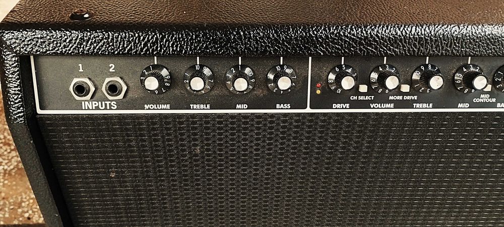 Транзисторен усилвател за китара