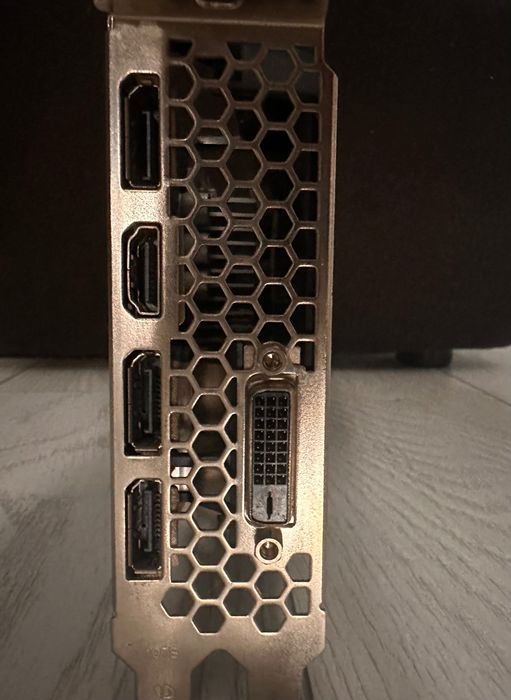 Видео карта GTX 1060 3GB