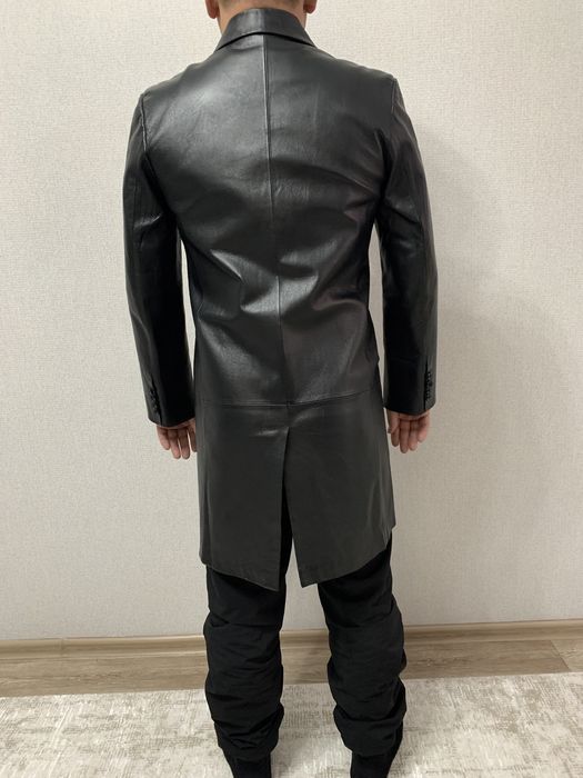 Продам кожаный плащ, размер М 48-50