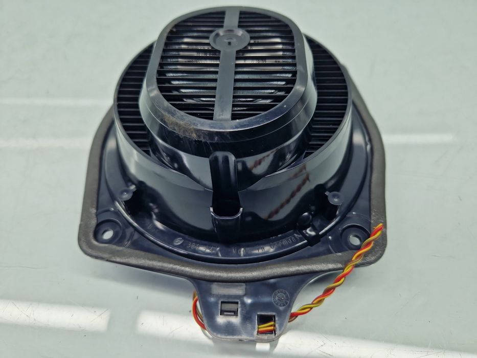 Boxa stanga spate AUDI A3 (8P1) [Fabr 2003-2012] 8H0035411B