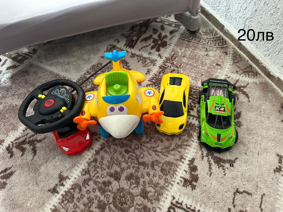 Лотове от играчки