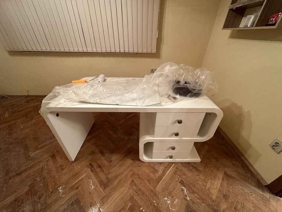 Бюро мебели “Каре”