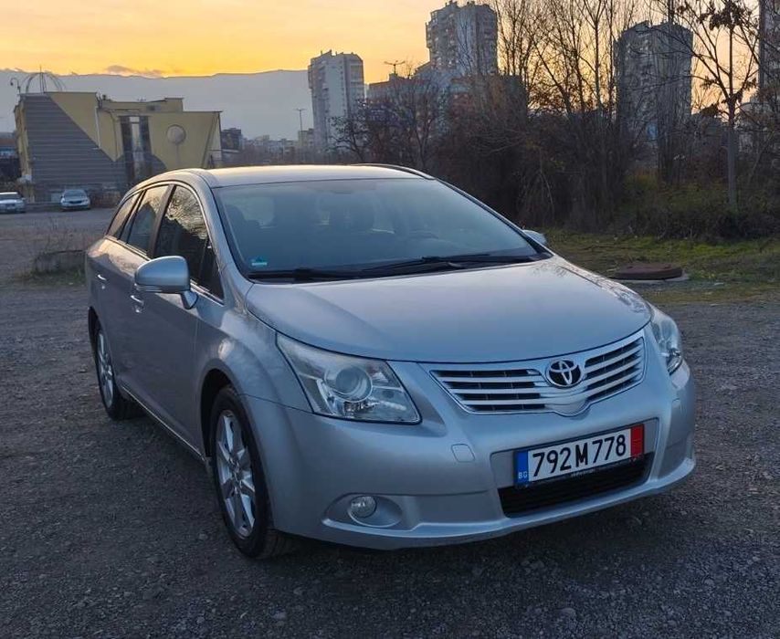 Тойота Авенсис/ Toyota Avensis 2010