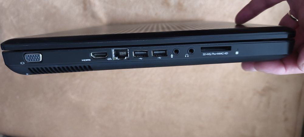 Vând două Laptopuri