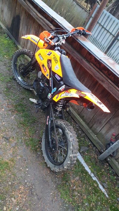 Vand cross 125cc stare perfecta