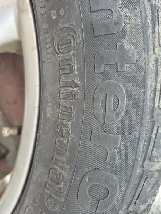 Vând jante cu cauciucuri R17 Rial Germany