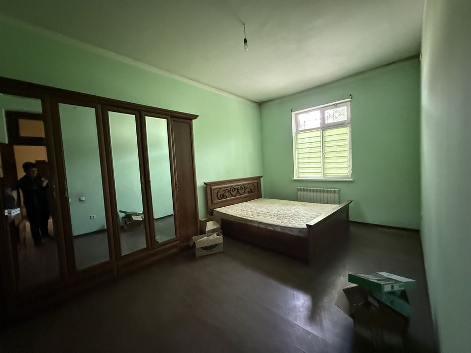 Срочного Сайохатдан коттедж сотувда арзон нархда