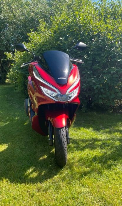 Honda PCX 125 2018 ABS impecabil import Germania km putini