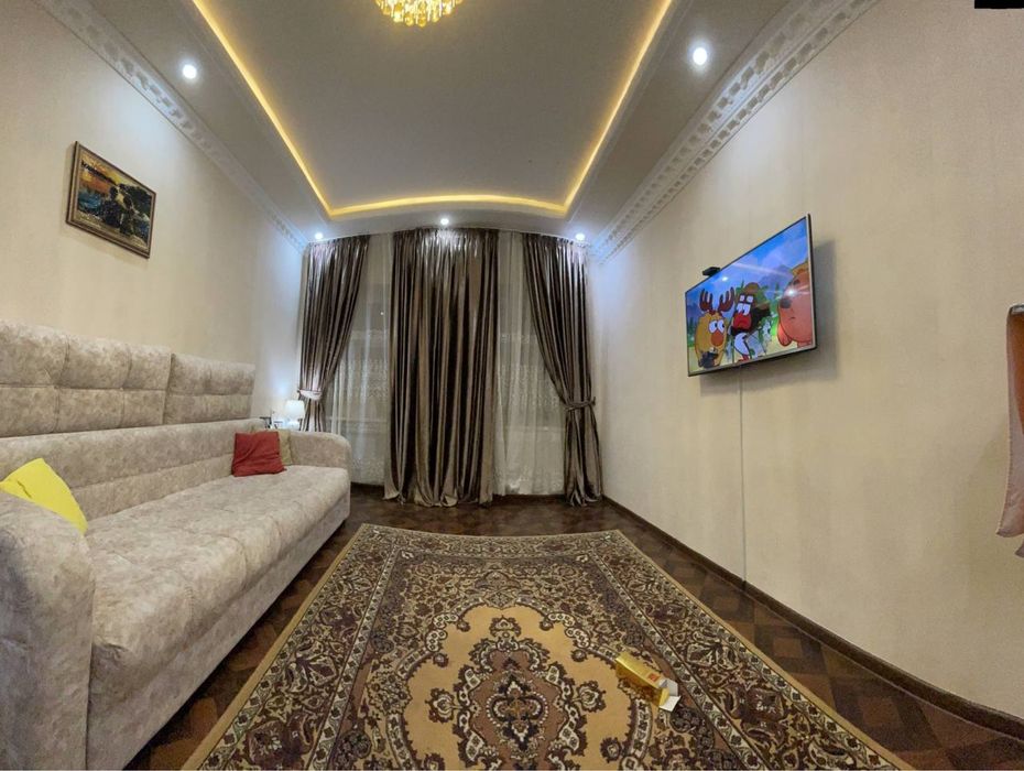 Продается 3 комн квартира, Ракат, ул. Аския, первая линия, под офис