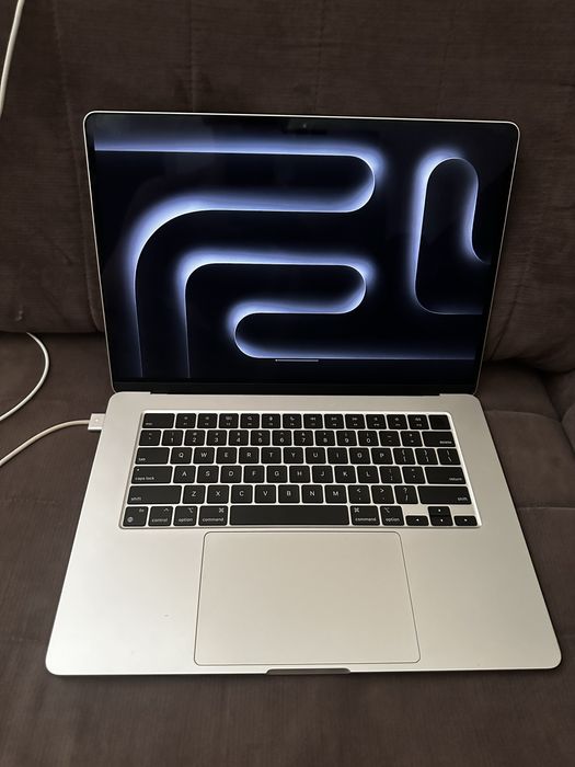 Macbook air 15 m2