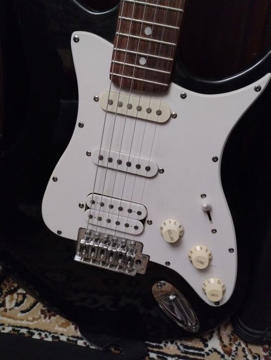 Ел.китара със усилвател