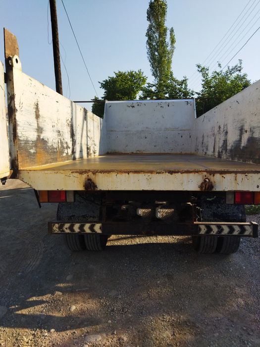 Самосвал Исузи йили 2016