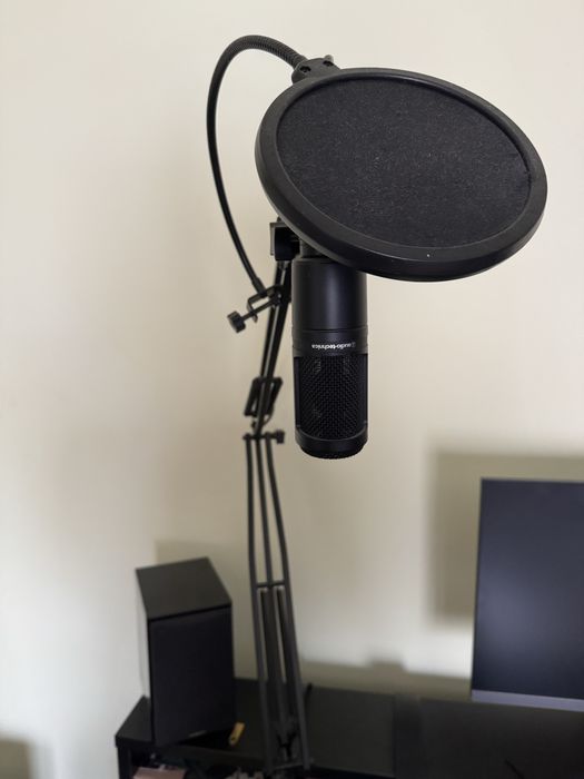 Microfon Audio Tehnica AT2020