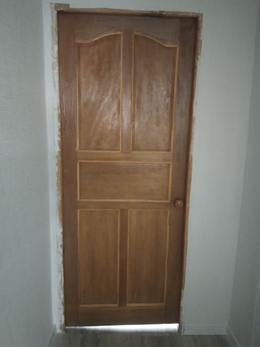 Продам межкомнатные двери