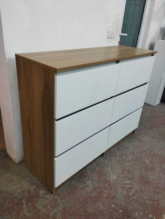 Комод. честир Komod