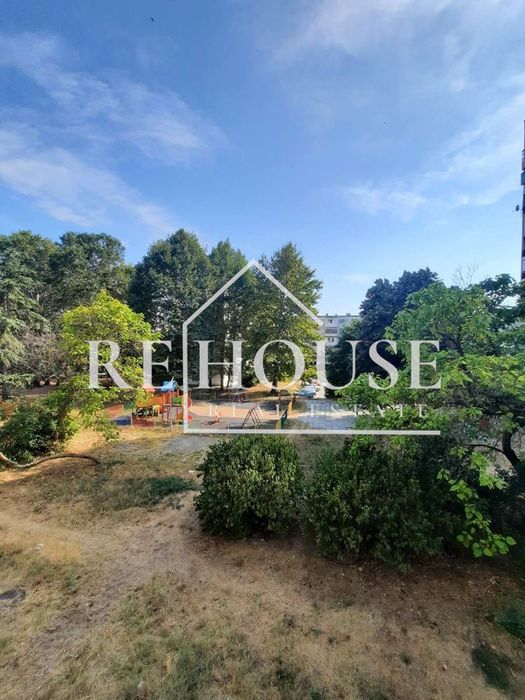 Дава се под наем Четиристаен апартамент в Варна, Младост 1 - 90 кв.м за 698.19 € - Снимка #9