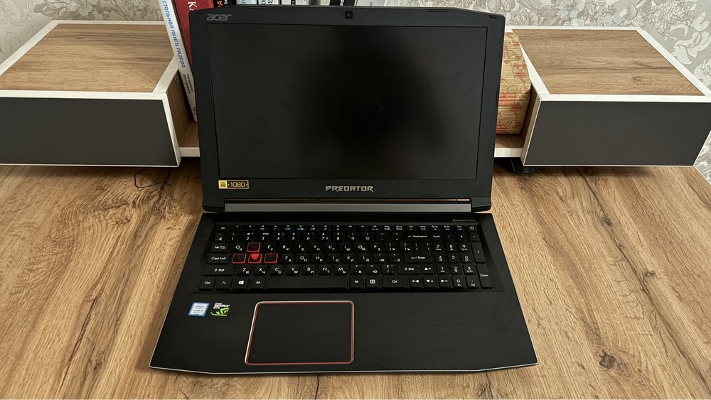 Ировой ноутбук Acer Predator helios 300