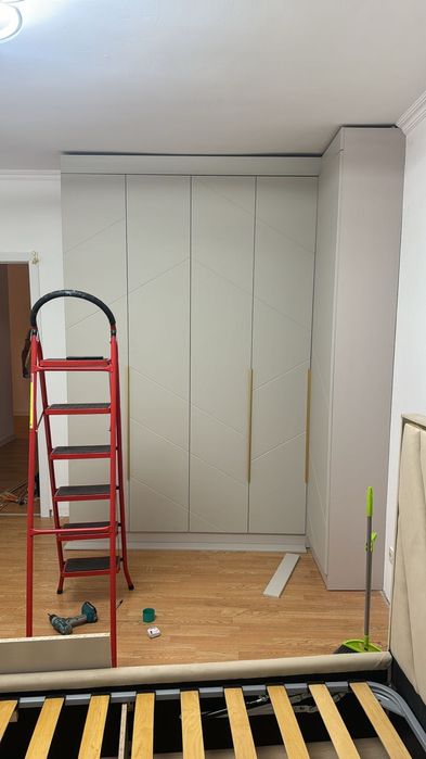 Спальный гарнитур