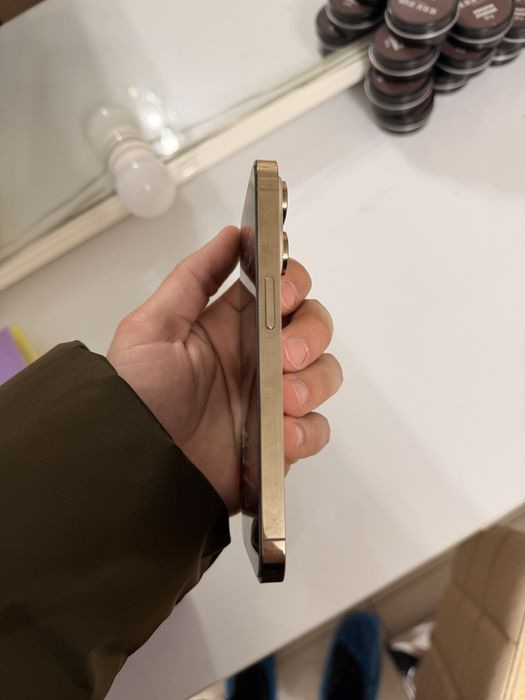 Vand iPhone 14 Pro 128gb