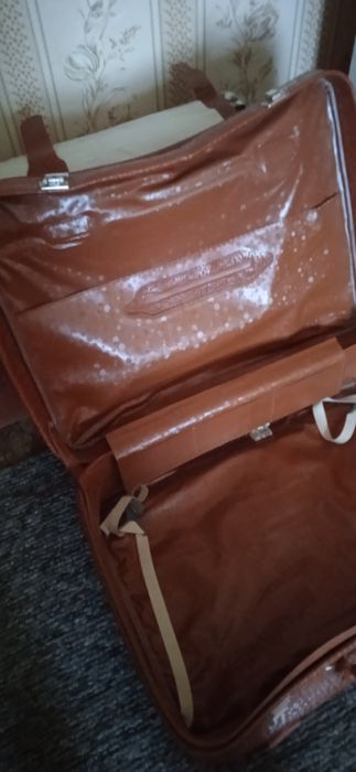 Чемодан Новый размер 60*45*20