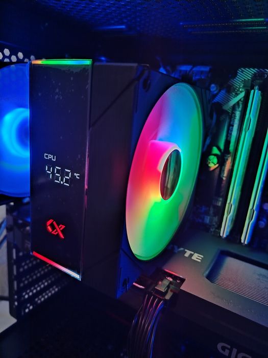 Геймърски компютър Ryzen 7 3700X / RX 6600 8GB / 16GB RAM – Перфектен за 1080p!