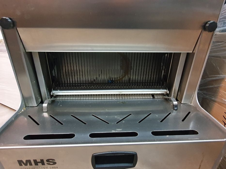 Машина за рязане на хляб - хлебонарезна