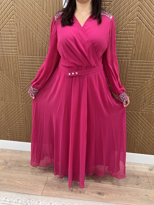 Продается вечернее  платье .