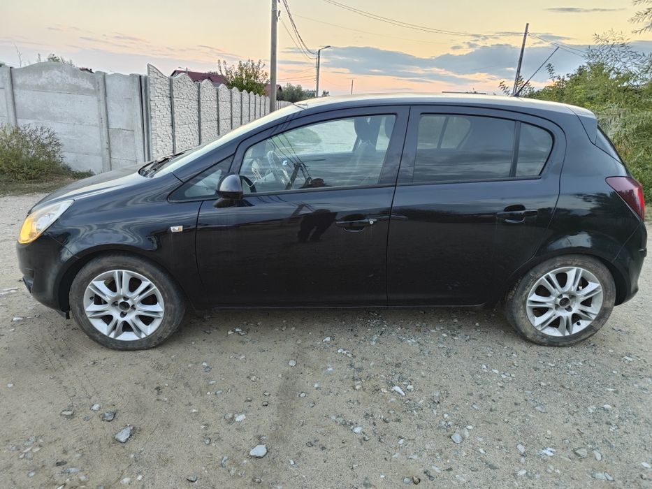 Opel Corsa D 2010 1.4i Benzină Euro 5
