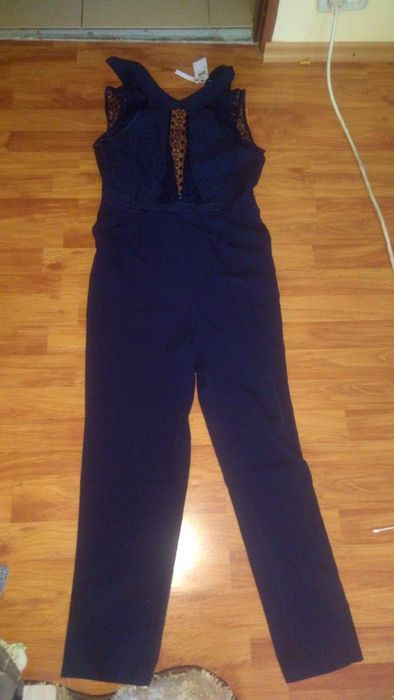 Salopetă asos noua mărime 40