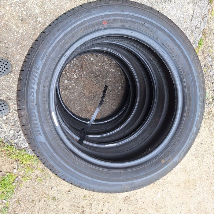 Гуми  ,летни като нови