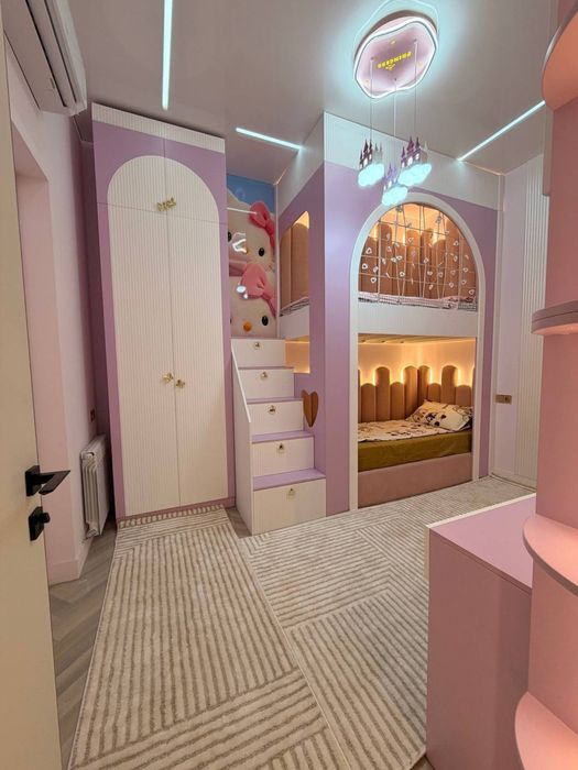 Сдаётся новая 4-х комнатная квартира в Новостройке