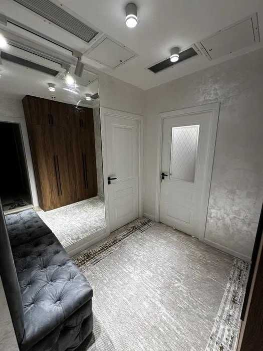 Яккасарайский р-н Цум Сдаётся в аренду 2-ком квартира