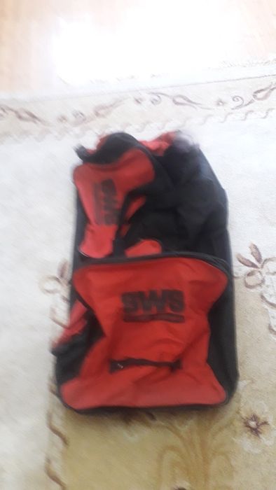 Продам хокейный баул