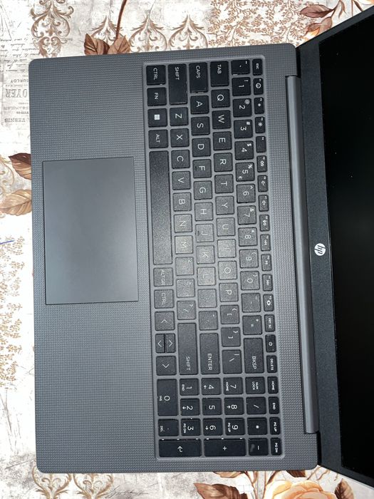 Laptop HP 250 15.6 inch G10 notebook (i5-1335u)