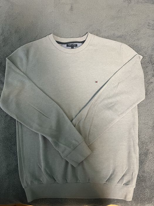 Блуза на Tommy Hilfiger