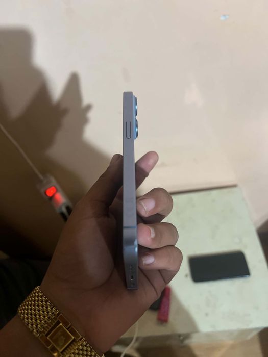 Vand sau schimb iphone 14 blue 128gb