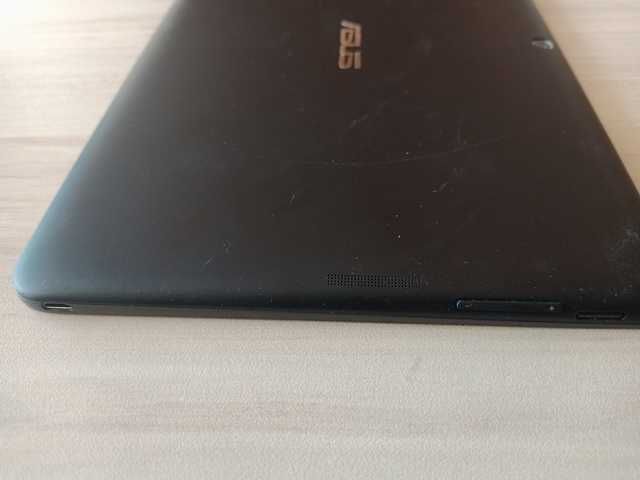 Продавам Таблет Asus Transformer T100