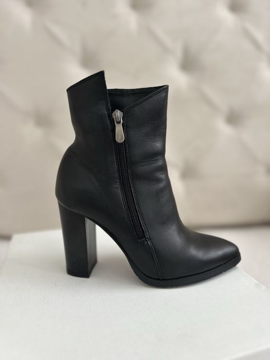 Провам дамски обувки-боти