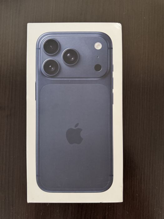 Iphone 17 pro 256 gb Deep Blue NOU Sigilat