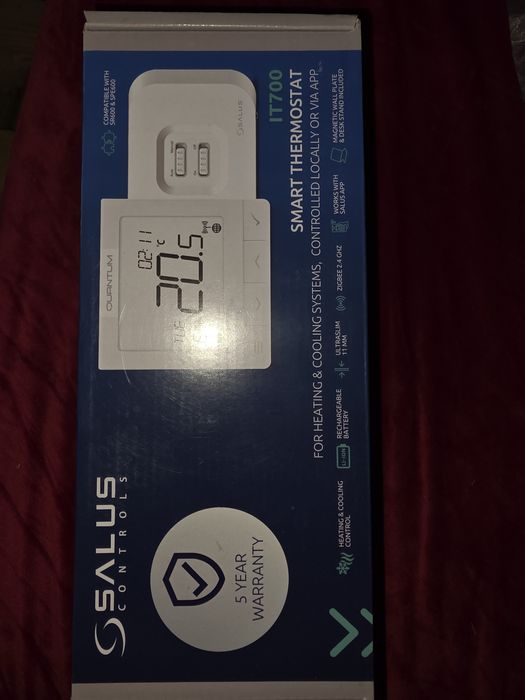Salus It 700 smart thermostat esbe wilo grundfos herz