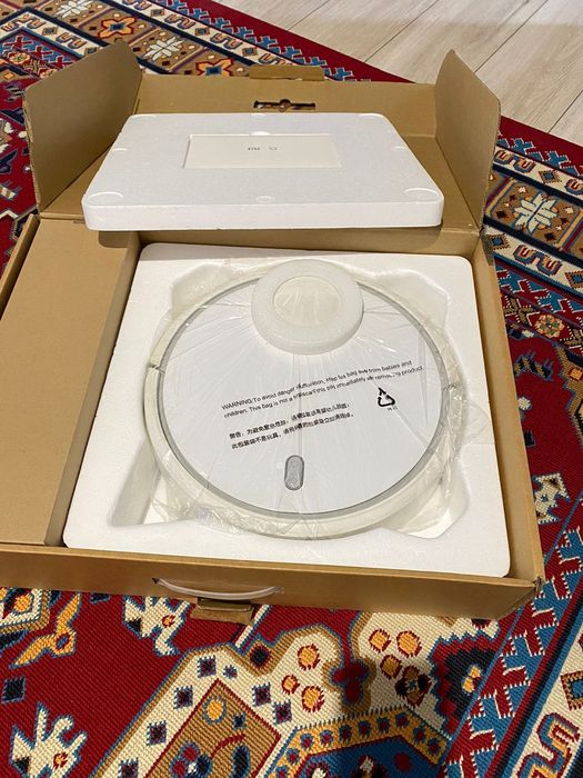 Робот пылесос Xiaomi Vacuum Cleaner
