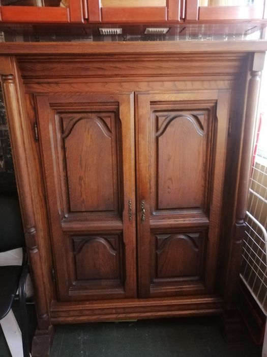 Гардероб масив ръчна изработка