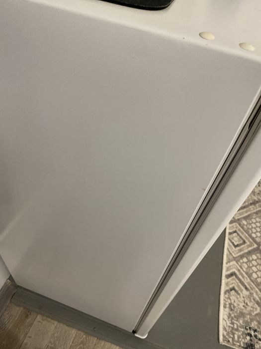 Холодильник б/у MIDEA