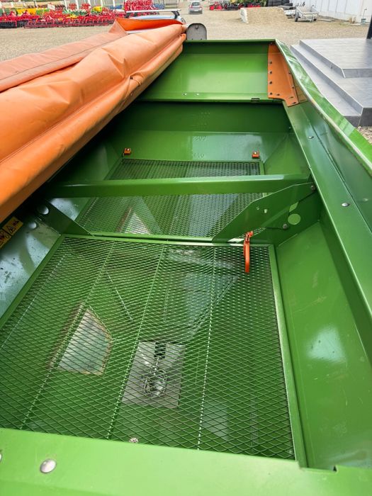 Distribuitor ingrasamant Amazone ZAM MAXIS 1500